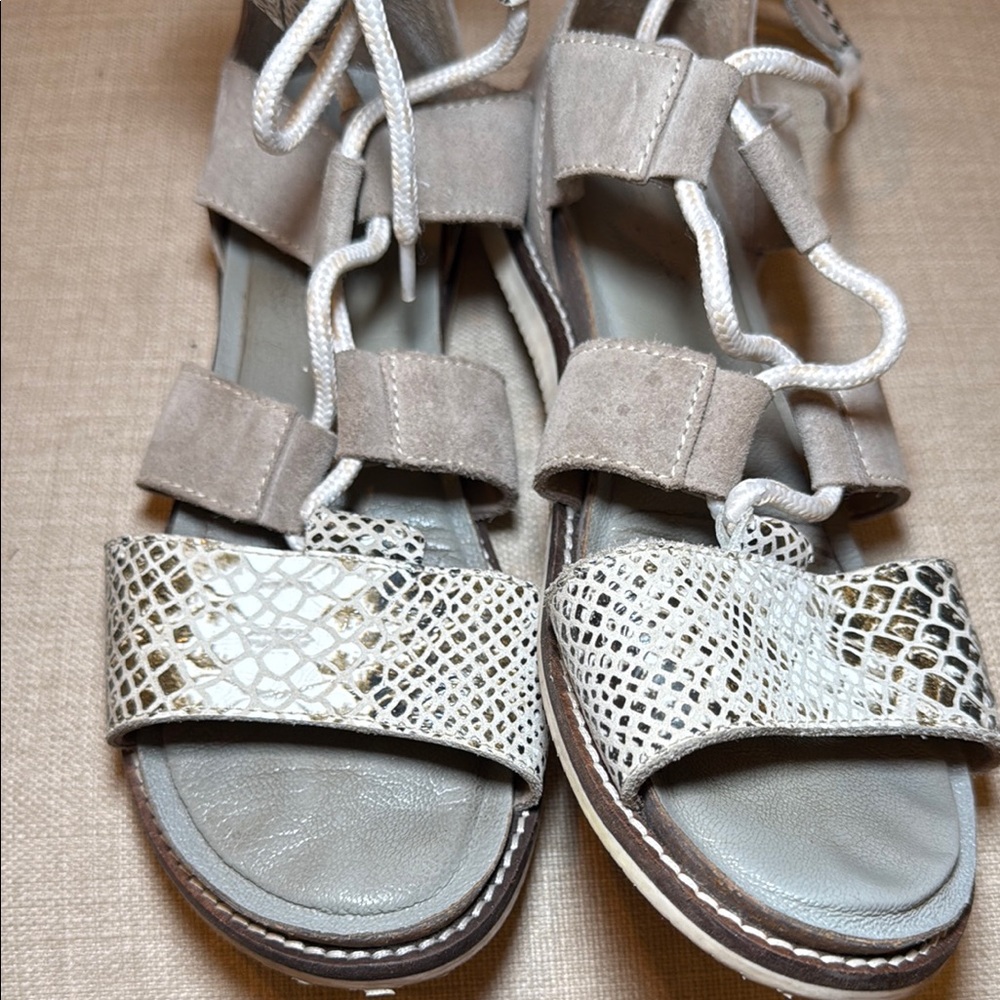 DIBA true Elegant Taupe and Snake Print Women's Sandals Size 10